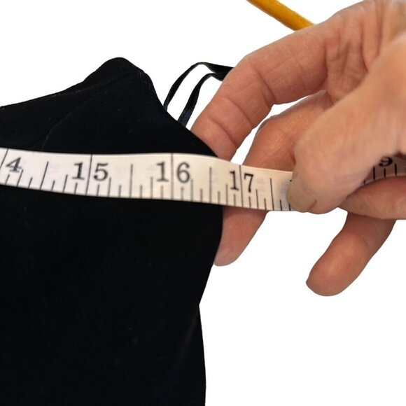 VTG Victor Costa Black Velvet Bustier Strapless 3 Pleated Ruffle Hem Gown Sz 6 - Picture 8 of 10